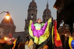 FOLKLOR TICO en la Habana